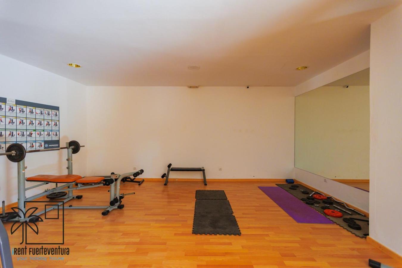 Appartement Hola Bent Pool And Terrace Irent Fuerteventura à Corralejo Extérieur photo