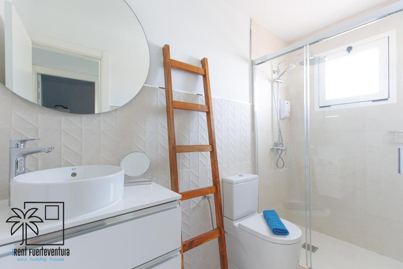 Appartement Hola Bent Pool And Terrace Irent Fuerteventura à Corralejo Extérieur photo